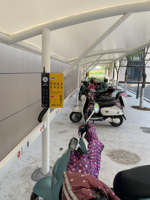 智能便民解决安全隐患 优卡充智能充电站加盟火爆 智能便民解决安全隐患 优卡充智能充电站加盟火爆